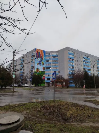 Маріуполь, вул. Київська,3