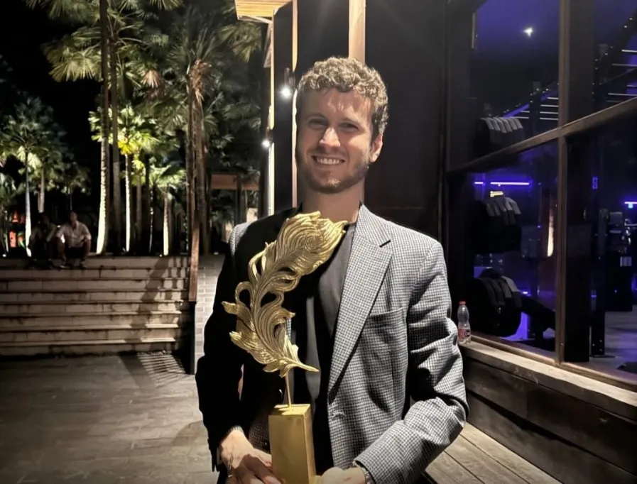 Александр Гуляев