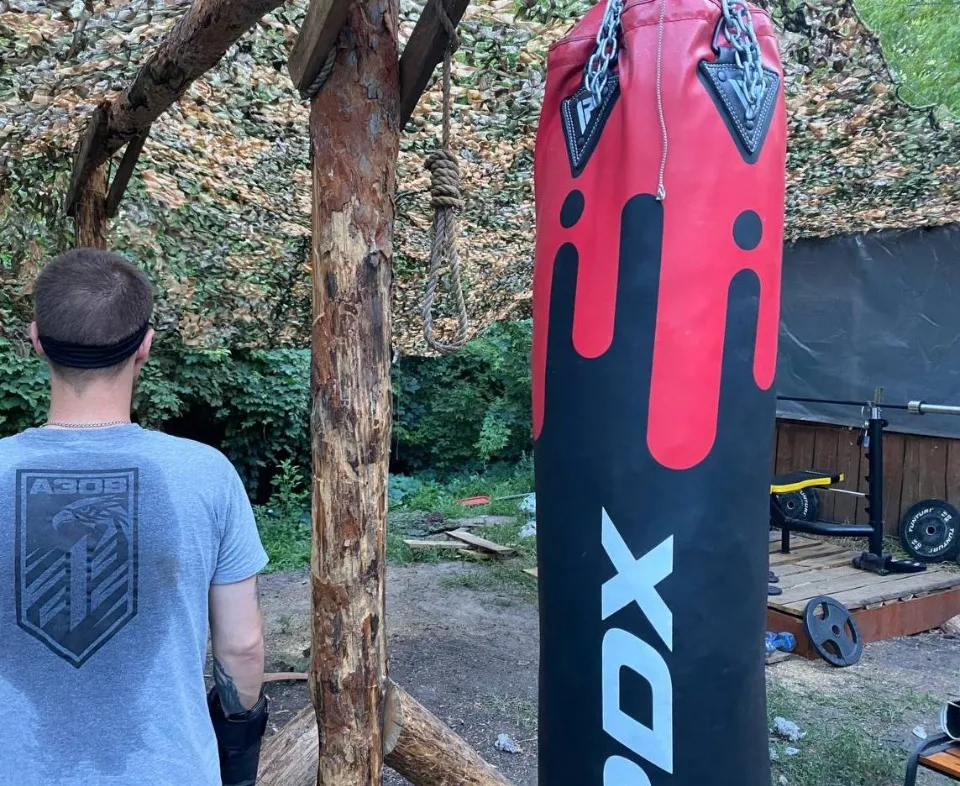 Джем: історія кулеметника “Азову” про втрати, братерство та шлях до себе