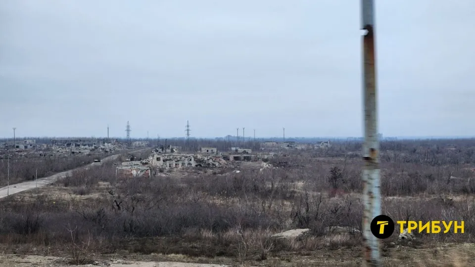 Донецький район, в'їзд до Донецька