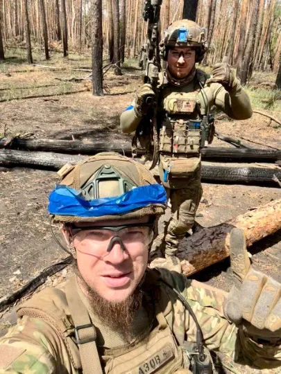 Фінч, військовослужбовець, сержант АЗОВ