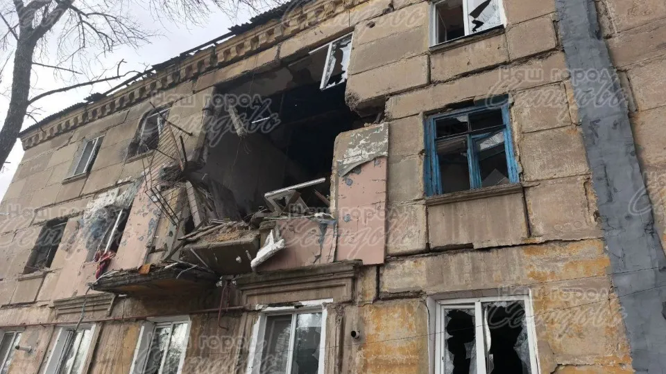 Селидове, зруйнована багатоповерхівка