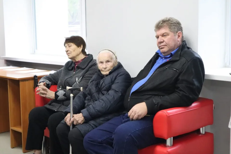 ВПО переселенці Курахівська громада люди пенсіонери