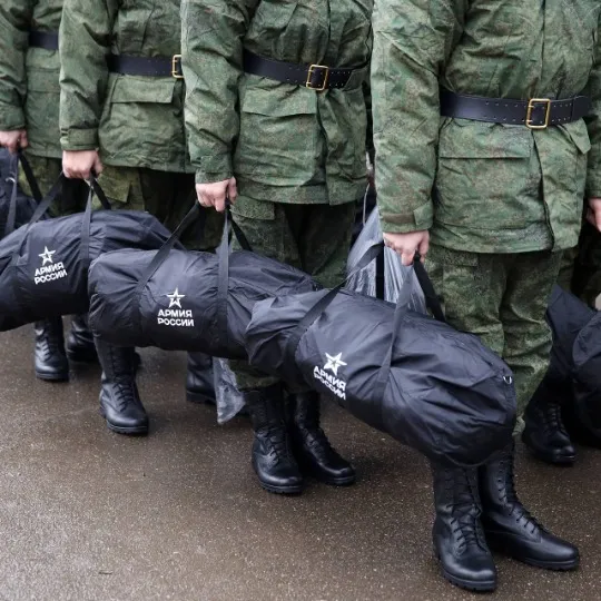 російські солдати військові армія рф окупанти росіяни ворог форма