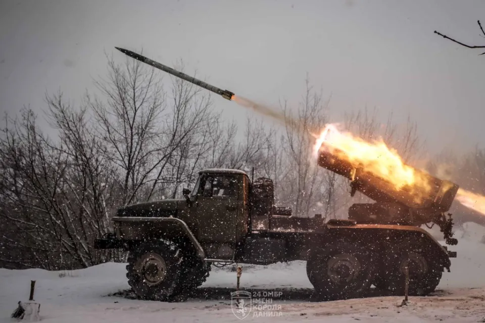 зсу рсзв град війна передова фронт часів яр українські військові бійці захисники воїни