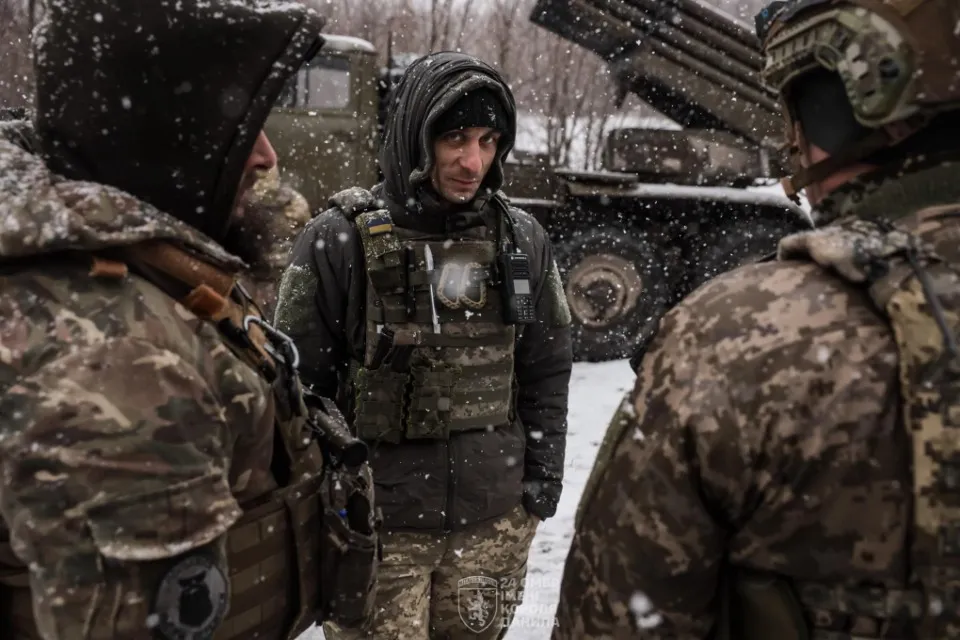 зсу рсзв град війна передова фронт часів яр українські військові бійці захисники воїни