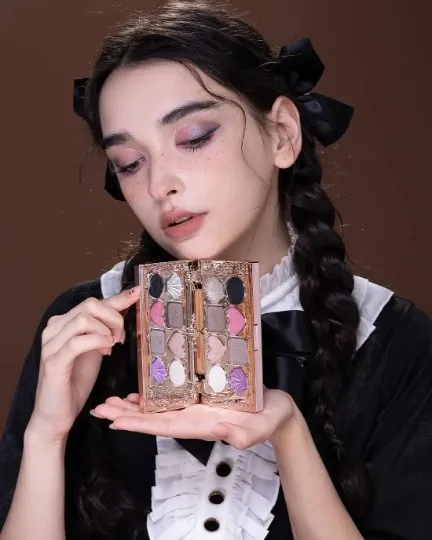 тіні «Flower Knows»