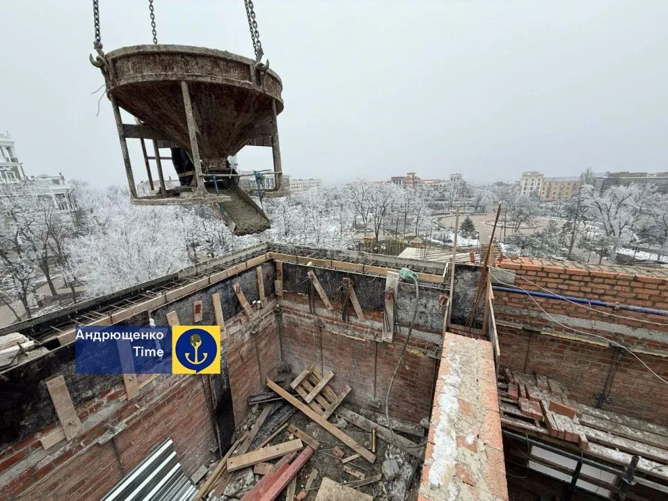 Маріуполь, драмтеатр