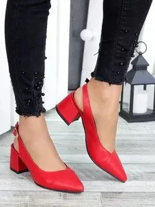 жіночі туфлі