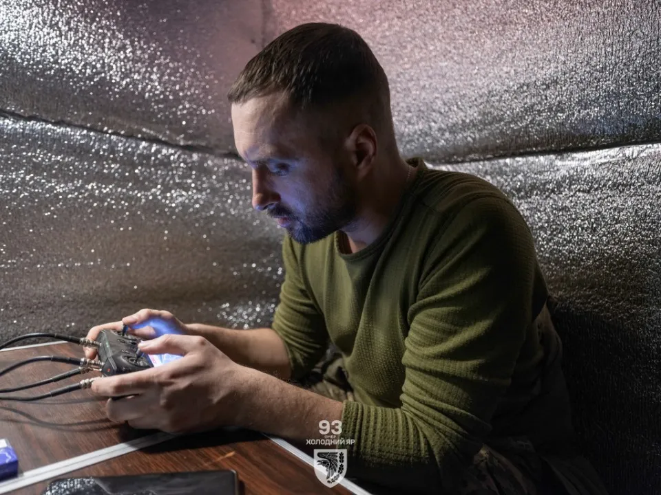 зсу українські військові захисники бійці воїни сили оборони війна передова фронт