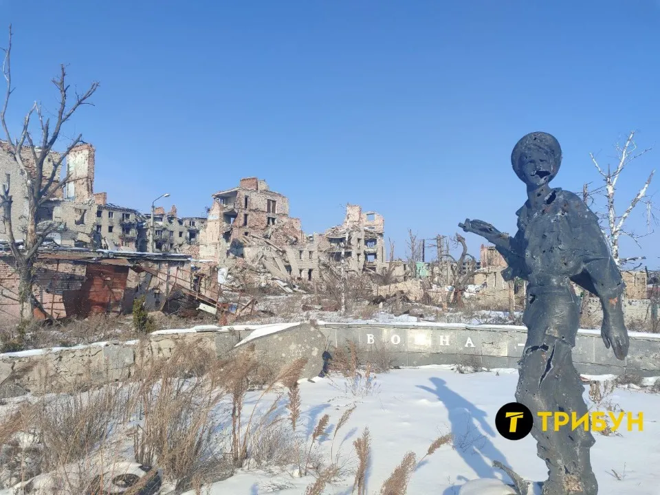 Окупований Бахмут на Донеччині, фото