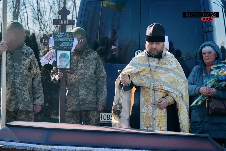 поховання зазисника з Краматорська Дмитра Орлова на Алеї Слави