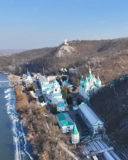 Святогірська лавра, березень 2025