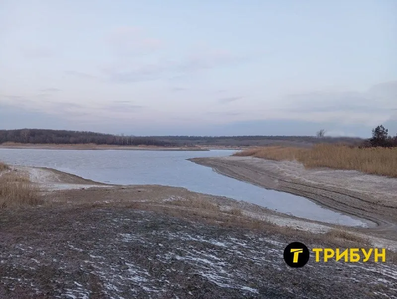 обміління Старокримського водосховища.