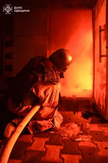 обстріл Одеси пожежа погонь